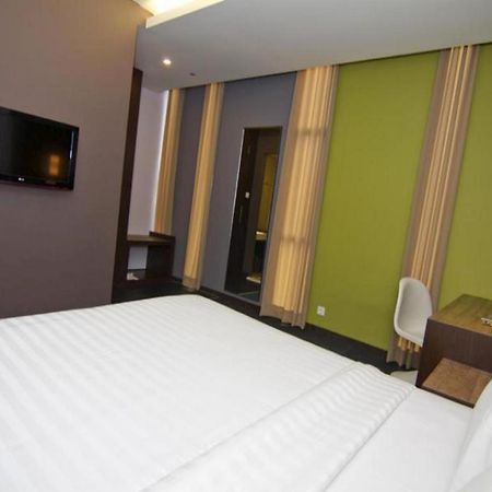 Plan B Hotel Padang  Luaran gambar