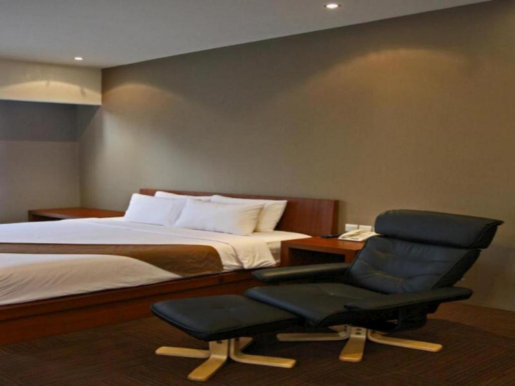 Plan B Hotel Padang  Luaran gambar