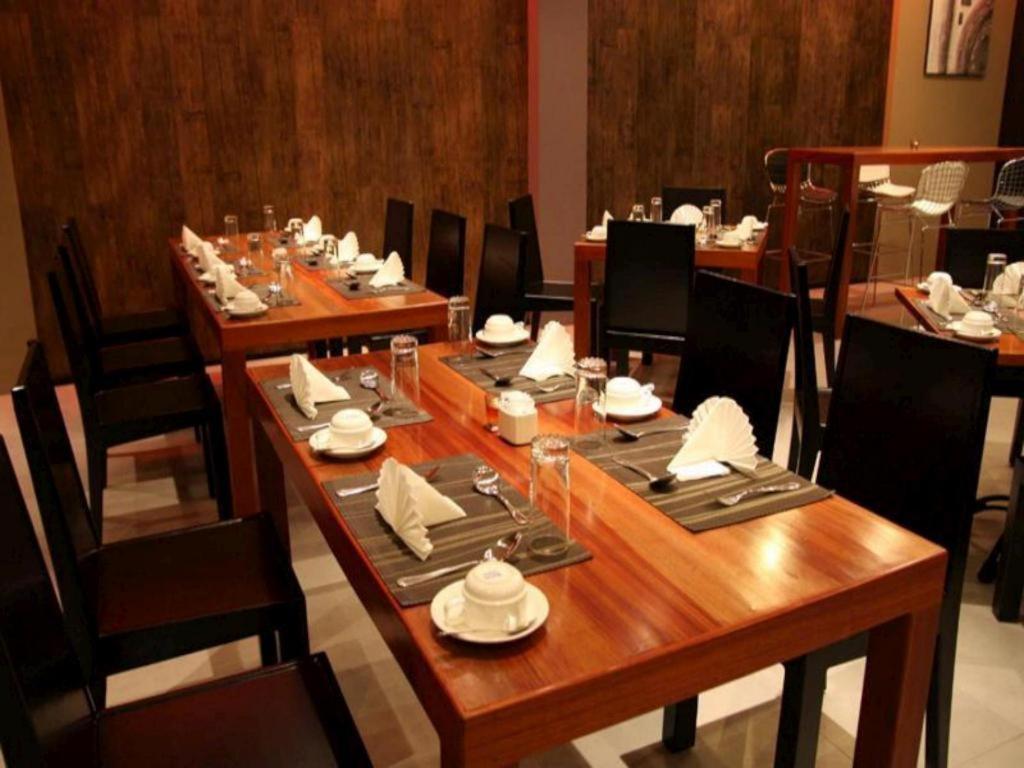 Plan B Hotel Padang  Luaran gambar