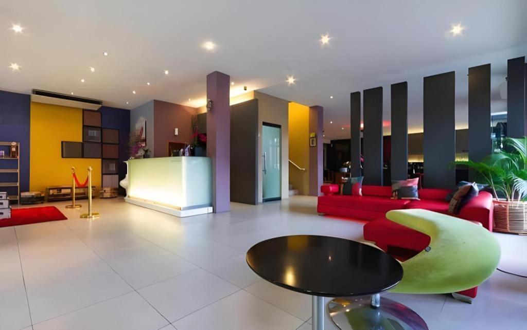 Plan B Hotel Padang  Luaran gambar